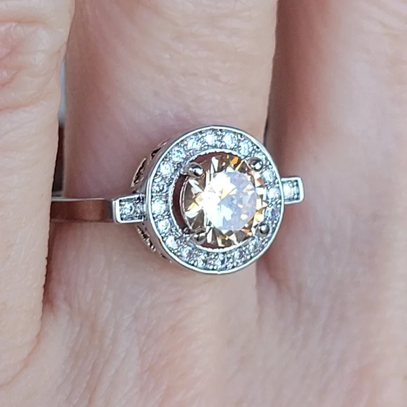 💍2 for $20 Fragrant Jewels Ring - Picture 7 of 8